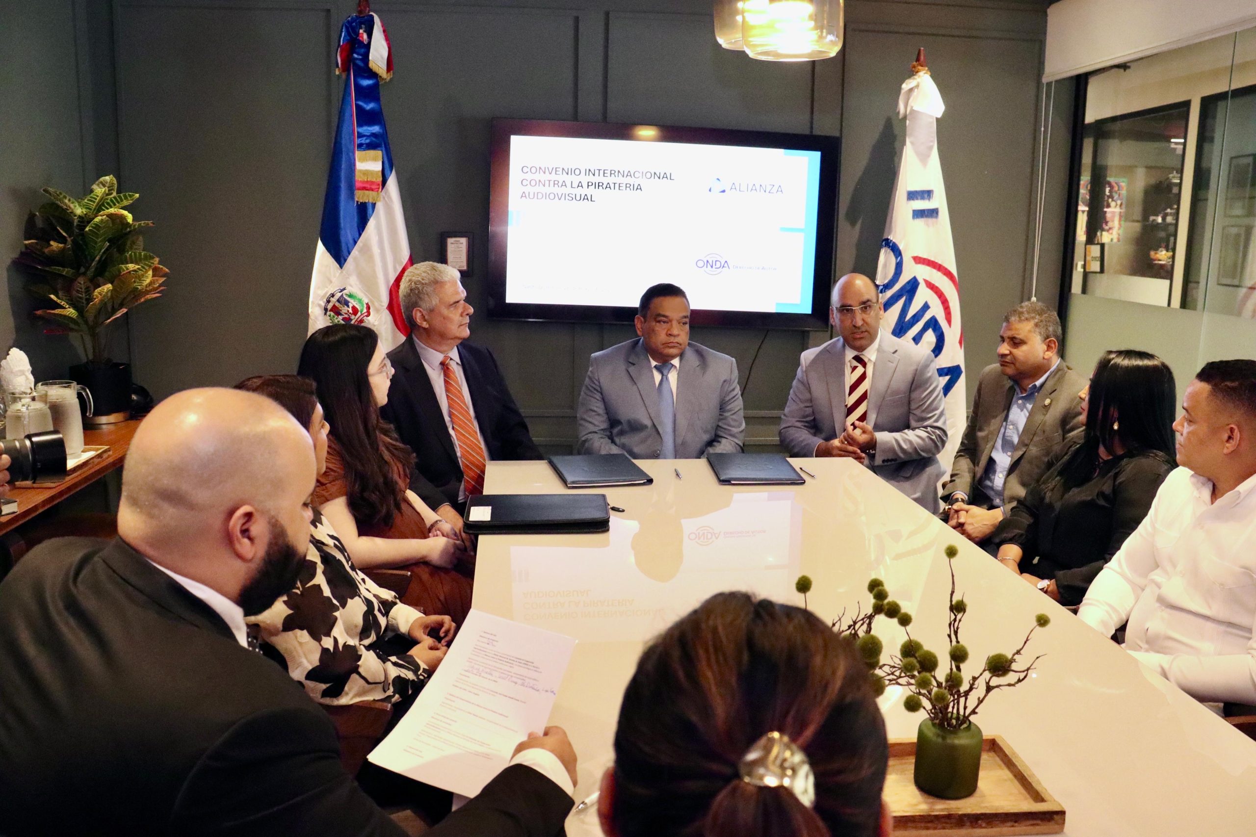 La ONDA Alianza Inc suman voluntades contra la piratería digital
